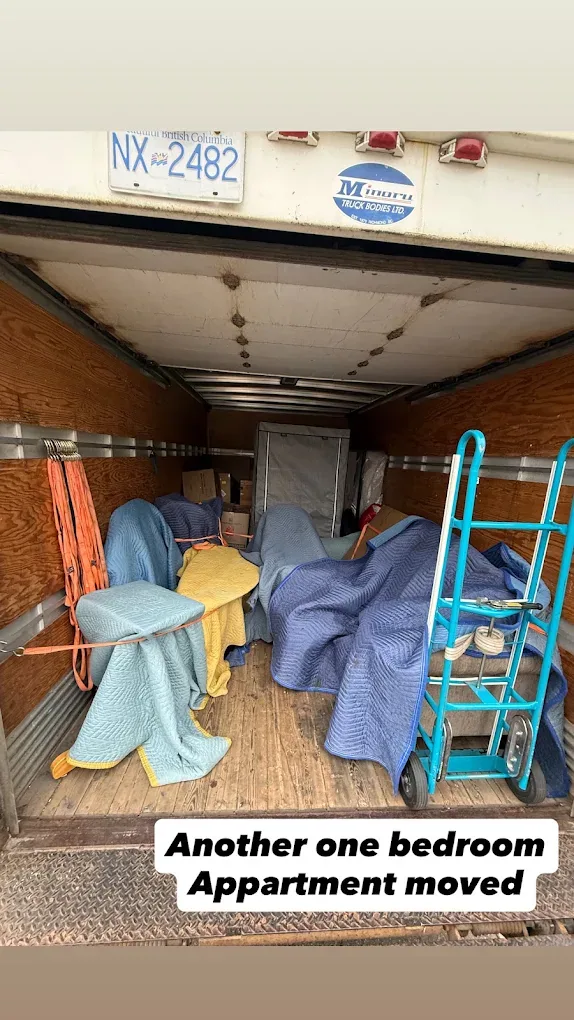 An apartment moving load, photographed by Singh Moving & Dumping.